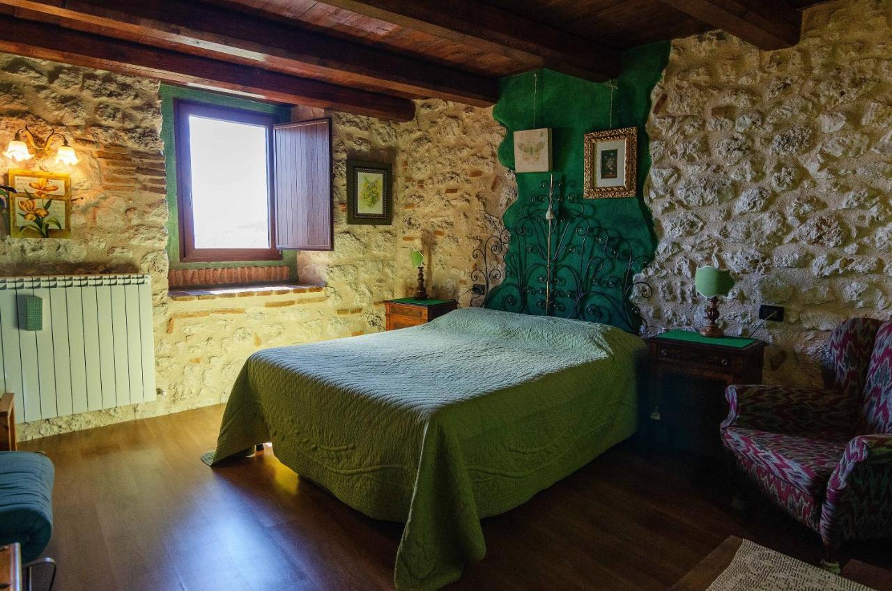 מלון קסטל דה מונטה La Locanda Delle Streghe - Relais Ristorante מראה חיצוני תמונה