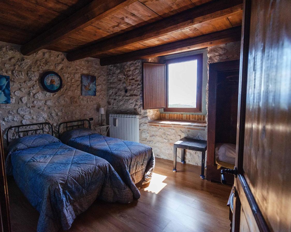 מלון קסטל דה מונטה La Locanda Delle Streghe - Relais Ristorante מראה חיצוני תמונה